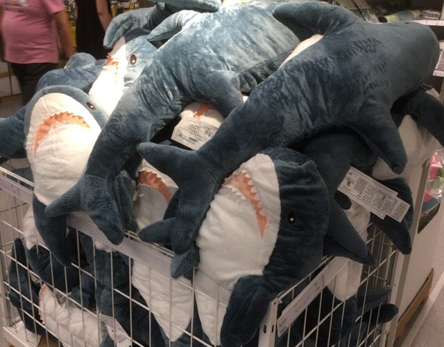 サメ大漁＠IKEA